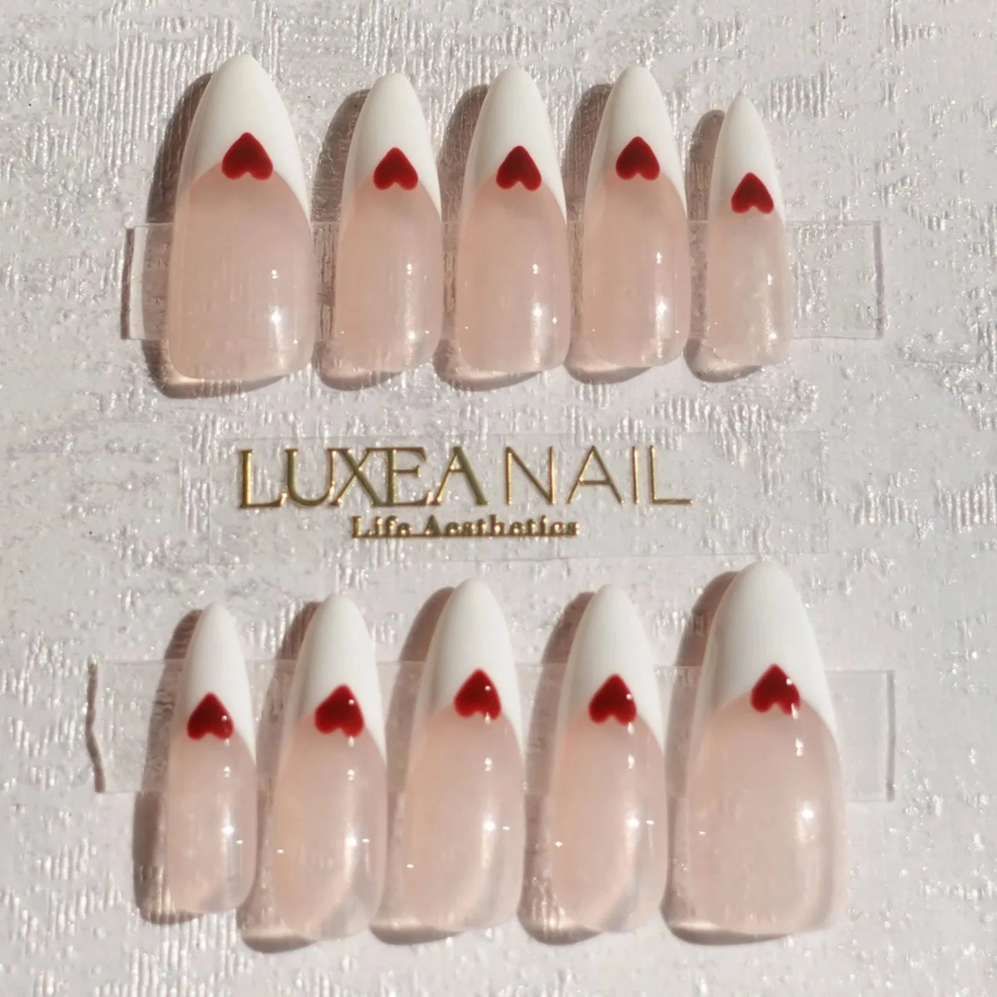 Classy-White-Stiletto-28mm-Press On Nail