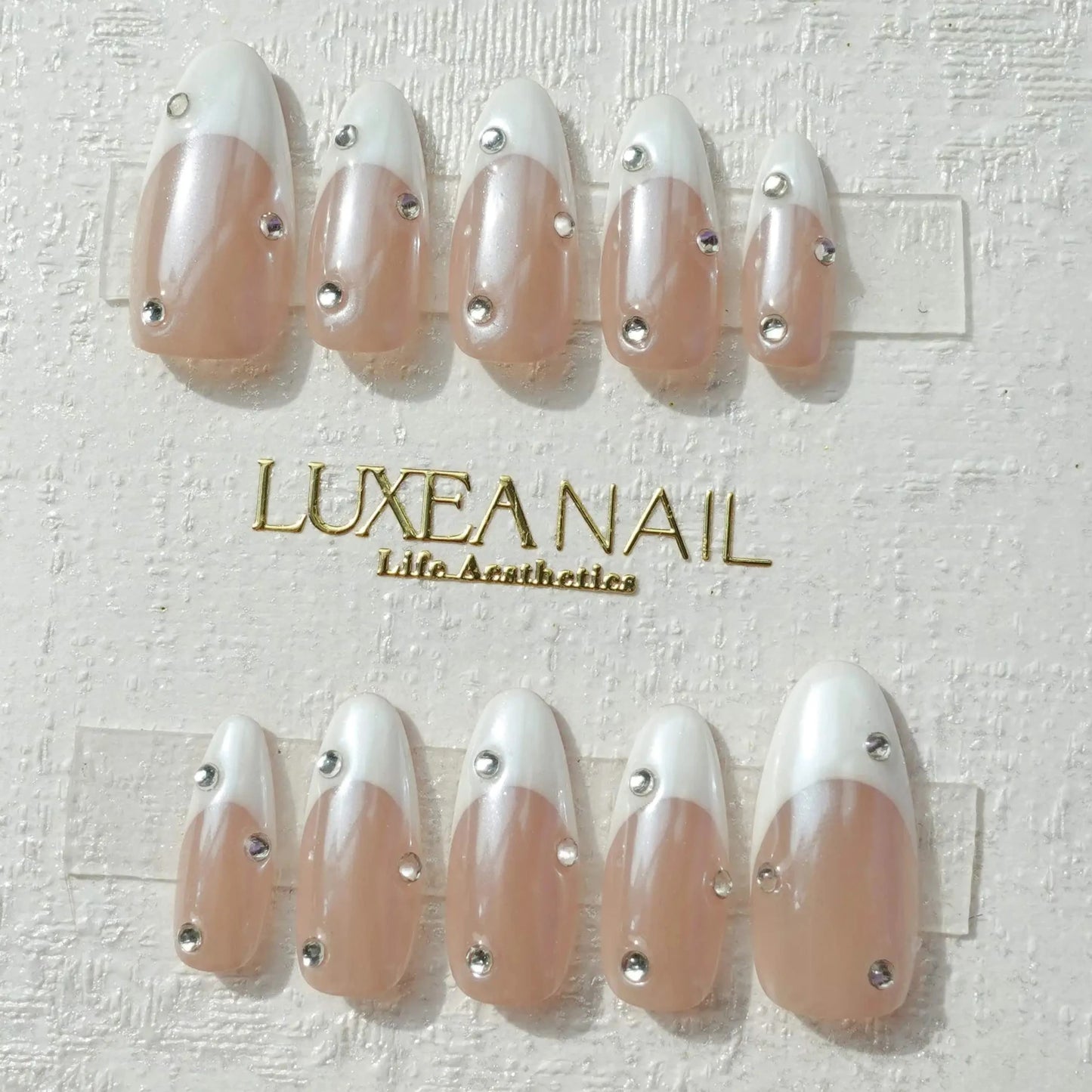 Wedding-White-Almond-25mm-Press On Nail