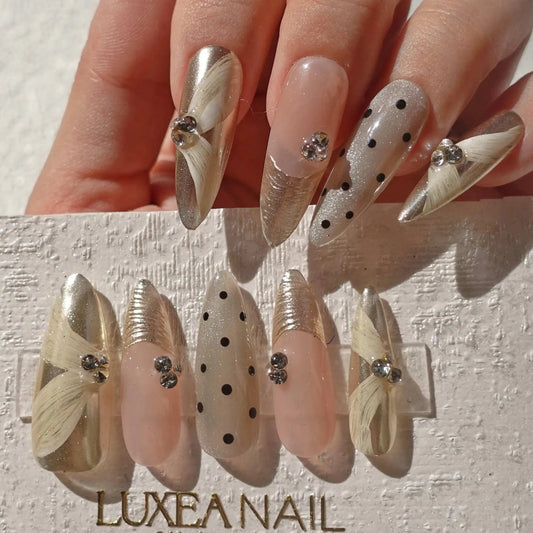 Classy-Gold-Stiletto-28mm-Press On Nail