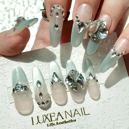 Luxy-Green-Oval-30mm-Press On Nail