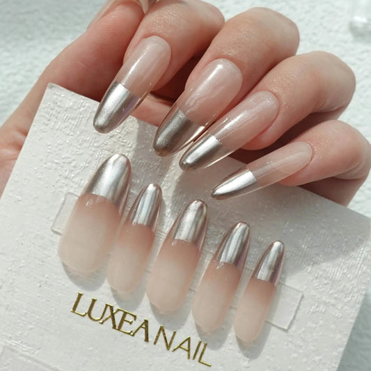 Classy-Silver-Oval-30mm-Press On Nail