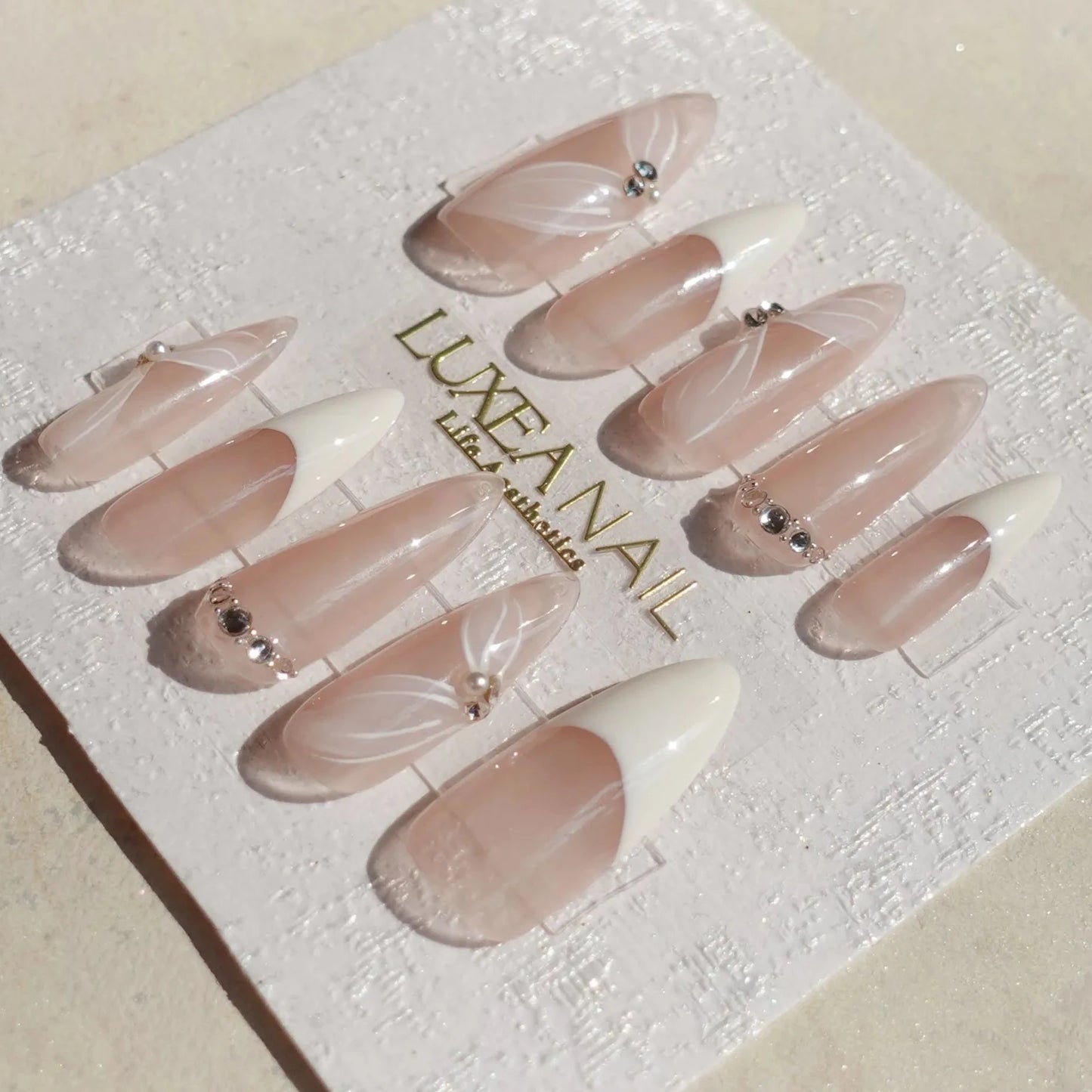 Wedding-White-Stiletto-28mm-Press On Nail