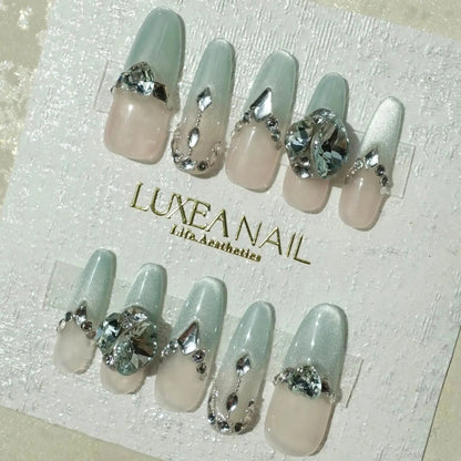 Luxy-Green-Oval-30mm-Press On Nail