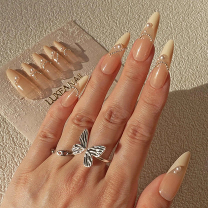 Classy-White-Oval-30mm-Press On Nail