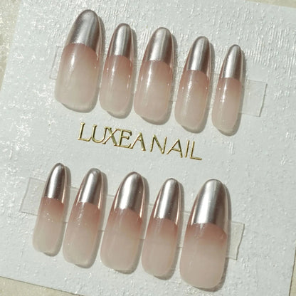 Classy-Silver-Oval-30mm-Press On Nail