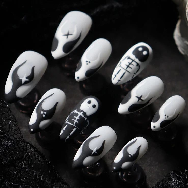 Halloween-White-Almond-25mm-Press On Nail